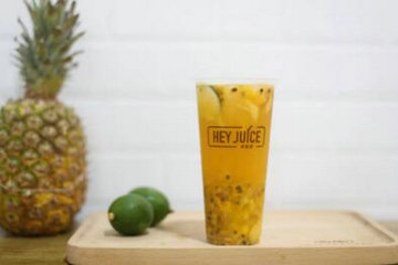 开一家茶桔便奶茶店要多少钱？